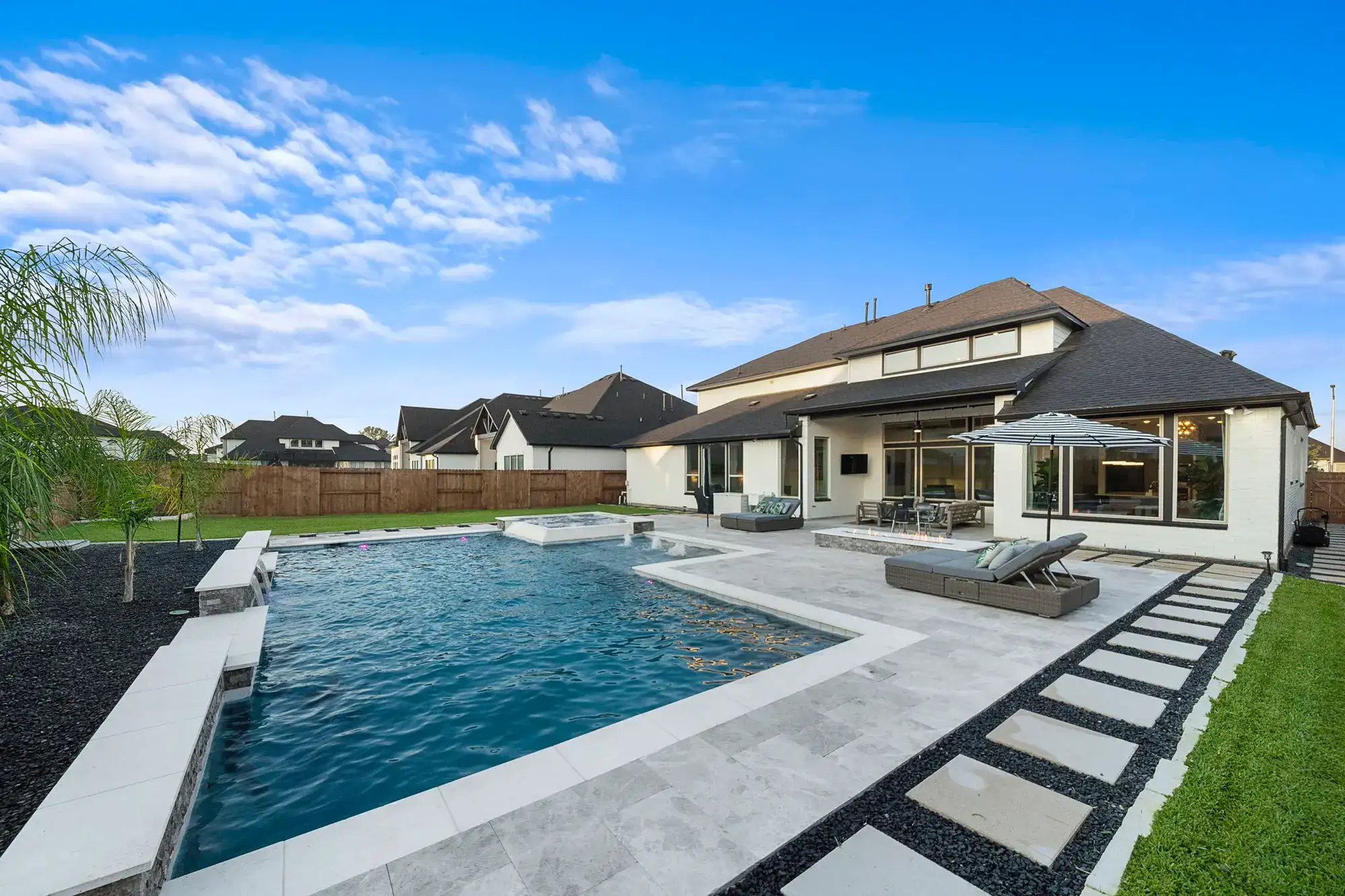 Fountain Cove Oasis