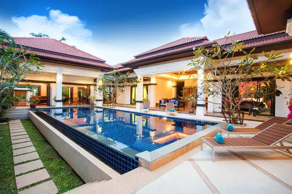 Your Dream Pool: Our Top 5 Custom Design Picks
