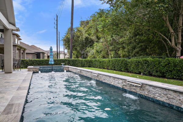 14-web-or-mls-9407 Mount Logan Aerial-24